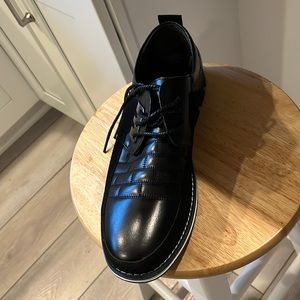 Brand new men's dress shoes by Gatsby